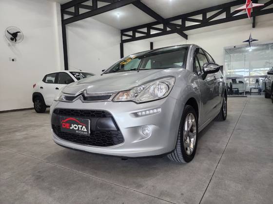 CITROËN C3 1.6 EXCLUSIVE 16V FLEX 4P AUTOMÁTICO CITROËN C3 1.6 EXCLUSIVE 16V FLEX 4P AUTOMÁTICO